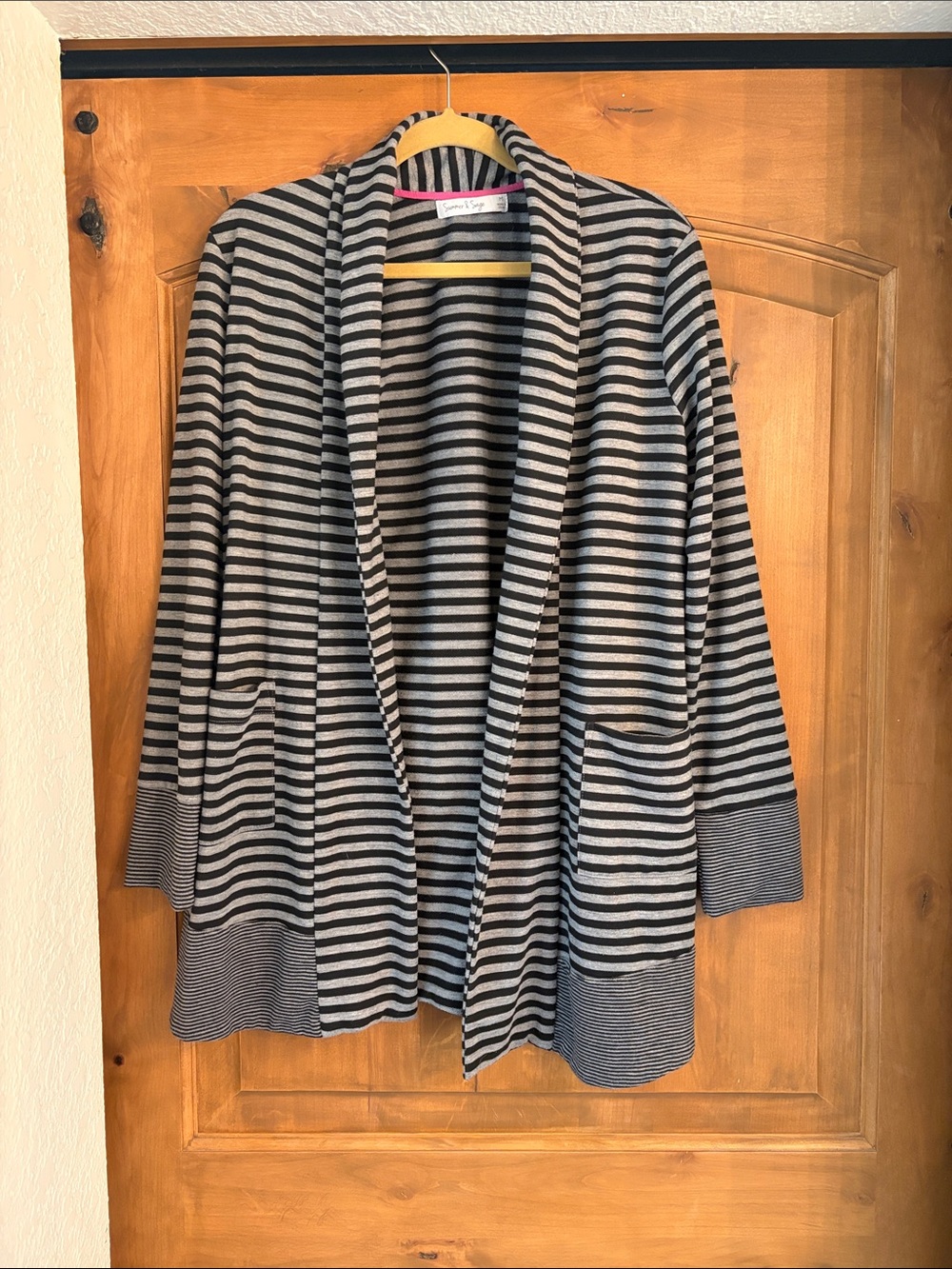 Striped Open-Front Cardigan Sweater - Black & Gray